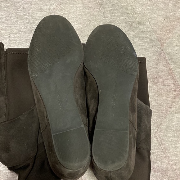 BCBG Suede Leather Indie Brown Knee High Wedge Boots 8 - Picture 8 of 12